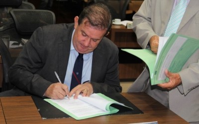 Deputado Eduardo Rocha solicita implantação de 3ª faixa ou duplicação da BR-262