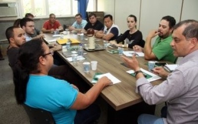 PROCON se reúne para ouvir e orientar proprietários de bares, restaurantes e similares