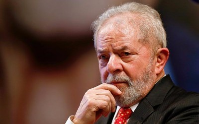 Lula é condenado na Lava Jato a 9 anos e 6 meses de prisão no caso do triplex