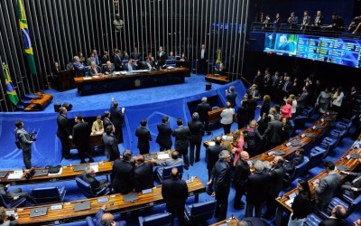 Reforma trabalhista é aprovada no Senado; confira o que muda na lei