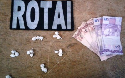 ROTAI prende homem com crack e dinheiro na avenida Clodoaldo Garcia 