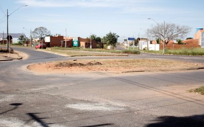 Pavimento asfáltico da via de acesso ao Jupiá será reconstruído