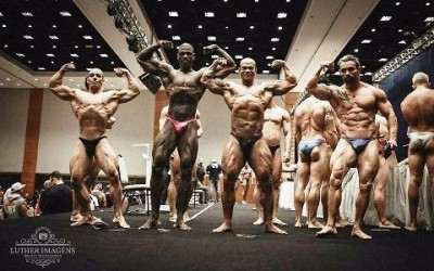 Fisiculturista fica entre os 10 melhores em competição do campeonato brasileiro em SP
