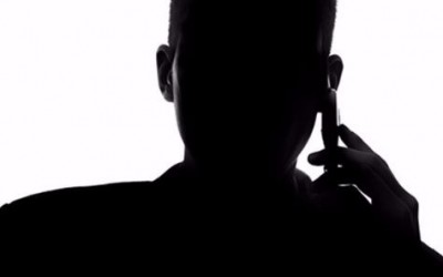 Solto de cadeia por falta de provas, suspeito tenta extorquir vítima