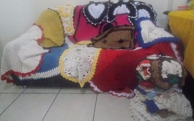 Artesanato confeccionado por detentas de Três Lagoas são doados a hospital da cidade