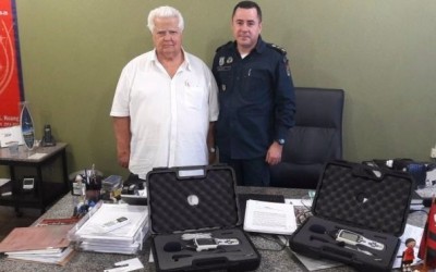 2º BPM recebe doação de decibelímetros Conselho da Comunidade