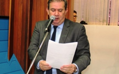 Eduardo Rocha solicita implantação de lixo seletivo em escolas Estaduais de Rio Brilhante