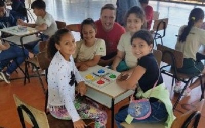 CRASE “Coração de Mãe” usa jogos como estímulo à interação