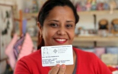 Cultura promove hoje cadastro de artesãos e emite carteirinha