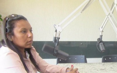 Médicos mantêm Sirlene da Saúde em quarto escuro de hospital, em Campo Grande