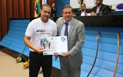 Deputado Eduardo Rocha participa de sessão solene em homenagem a capoeiristas
