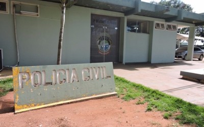 Jovem acusado de roubar celular presenteia mãe e irmão com eletrônicos