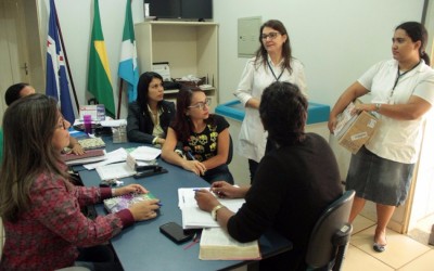 Vacinas contra HPV e Meningite C são aplicadas em alunos da rede pública