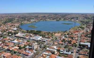 Prefeitura lança programa para regularizar situação de moradores que negociaram imóveis de conjuntos habitacionais