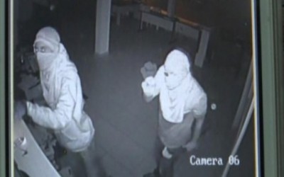 Ladrões usam luvas para furtar ótica no centro de Três Lagoas 