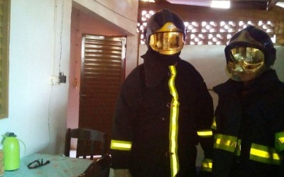 Curto circuito por pouco não provoca incêndio em residência do bairro JK 