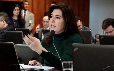 “Brasil precisa chegar ao Oceano Pacífico de forma mais rápida e barata”, defende Simone Tebet