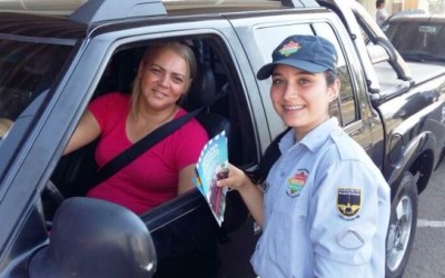 Blitz educativa é realizada no Centro de Três Lagoas 