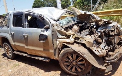 Empresário de Três Lagoas que capotou caminhonete passa bem 