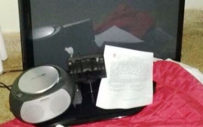 Polícia procura por dono de eletrônicos que estavam sendo furtados 