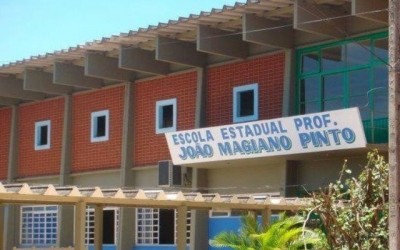 Por fresta no telhado, bandidos furtam doces e dinheiro da cantina do JOMAP