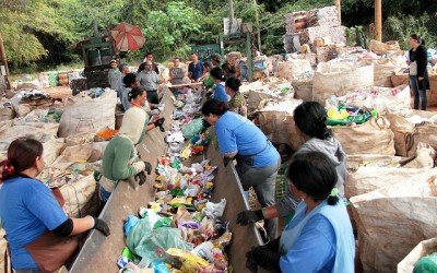 Comissão faz nova visita a cooperativa Arara Azul em Três Lagoas
