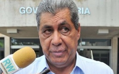 André assume Presidência do PMDB