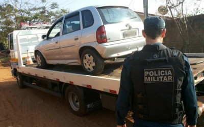 Carro furtado por “amigo” que ajudava homem a encontrar “boca de fumo” foi encontrado