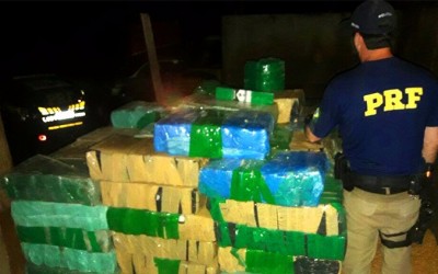 PRF apreende 3 toneladas de droga que saiu de MS com destino ao Paraná
