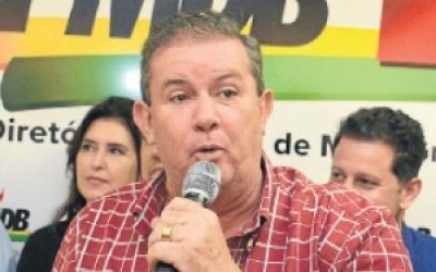 Deputados espantados com ameaça de punição de partidos