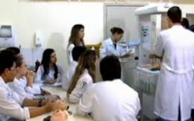 Inscrições para docentes de Medicina seguem abertas até o fim do mês