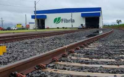 Fibria recebe proposta e deve combinar negócios com a Eldorado