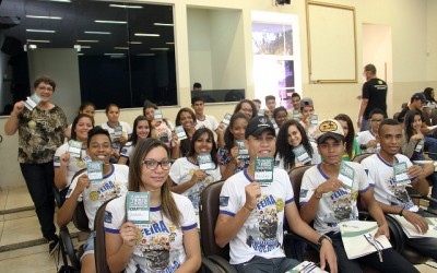 Vereadores estimulam participação de jovens na política, durante Conferência da Juventude