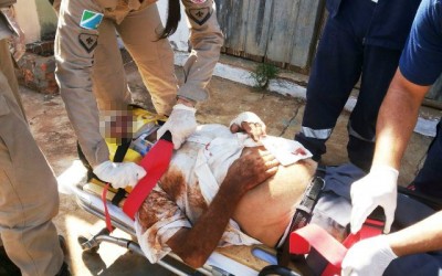 Mulher desvia de cachorro e atropela idoso no bairro Paranapungá 