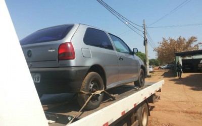 Veículo furtado na frente de universidade é encontrado pela Polícia Militar 