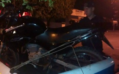 Moto que foi roubada na última quarta-feira é recuperada pela PM 