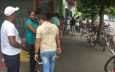 Representante comercial, camareira e vendedor então entre as vagas do CIAT 