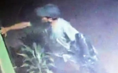 Painel de clínica é levado por ladrão que agiu em plena área central 