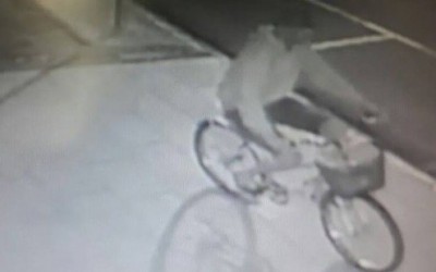 Ladrão que tentou invadir loja no Centro foi gravado por câmeras de segurança 