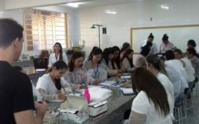 Saúde de Três Lagoas capacita profissionais para o teste rápido IST-Aids/HV