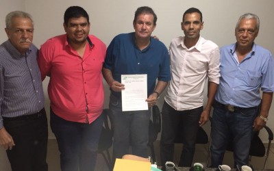 Eduardo Rocha se reúne com vereadores e representantes do Sindicato Rural de Bandeirantes