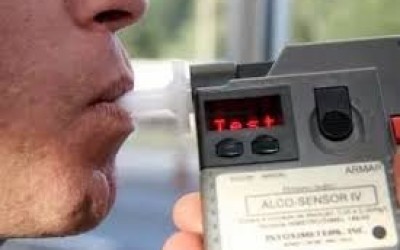 Duas pessoas são presas dirigindo embriagadas em Três Lagoas 