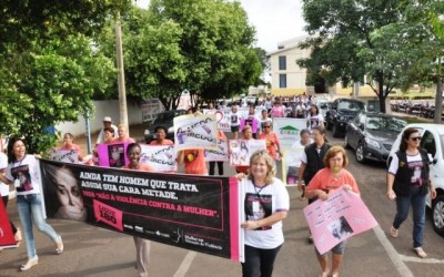 Assistência Social de Três Lagoas promove caminhada de mulheres pela violência zero