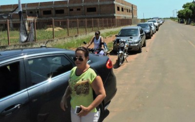 Contribuinte que procura o DETRAN de Três Lagoas precisa ter muita paciência