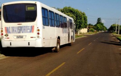 Ônibus na contra mão é denunciado por leitor do Parque São Carlos 