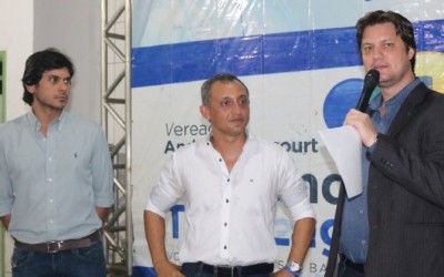 Vereador André Bittencourt realizou reunião com moradores do bairro Vila Piloto