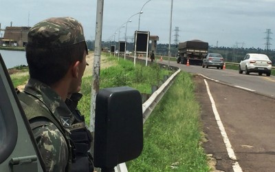 500 militares participam da “Operação Urubupungá” na divisa entre MS e SP