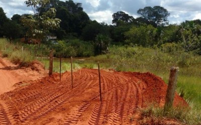 Prefeitura de Três Lagoas constrói desvio na zona rural para início de reforma de ponte