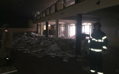 Chamado de incêndio no antigo TLC mobiliza equipes do Corpo de Bombeiros 