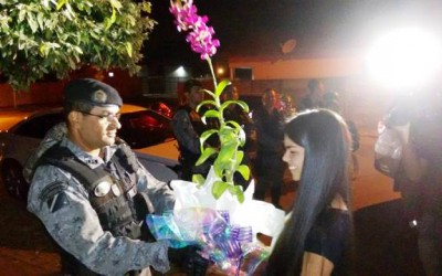 Noite de festa: Debutante e fã da ROTAI é homenageada pela Polícia Militar  